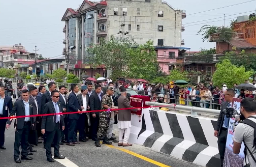尼泊爾首座立交橋建成通車